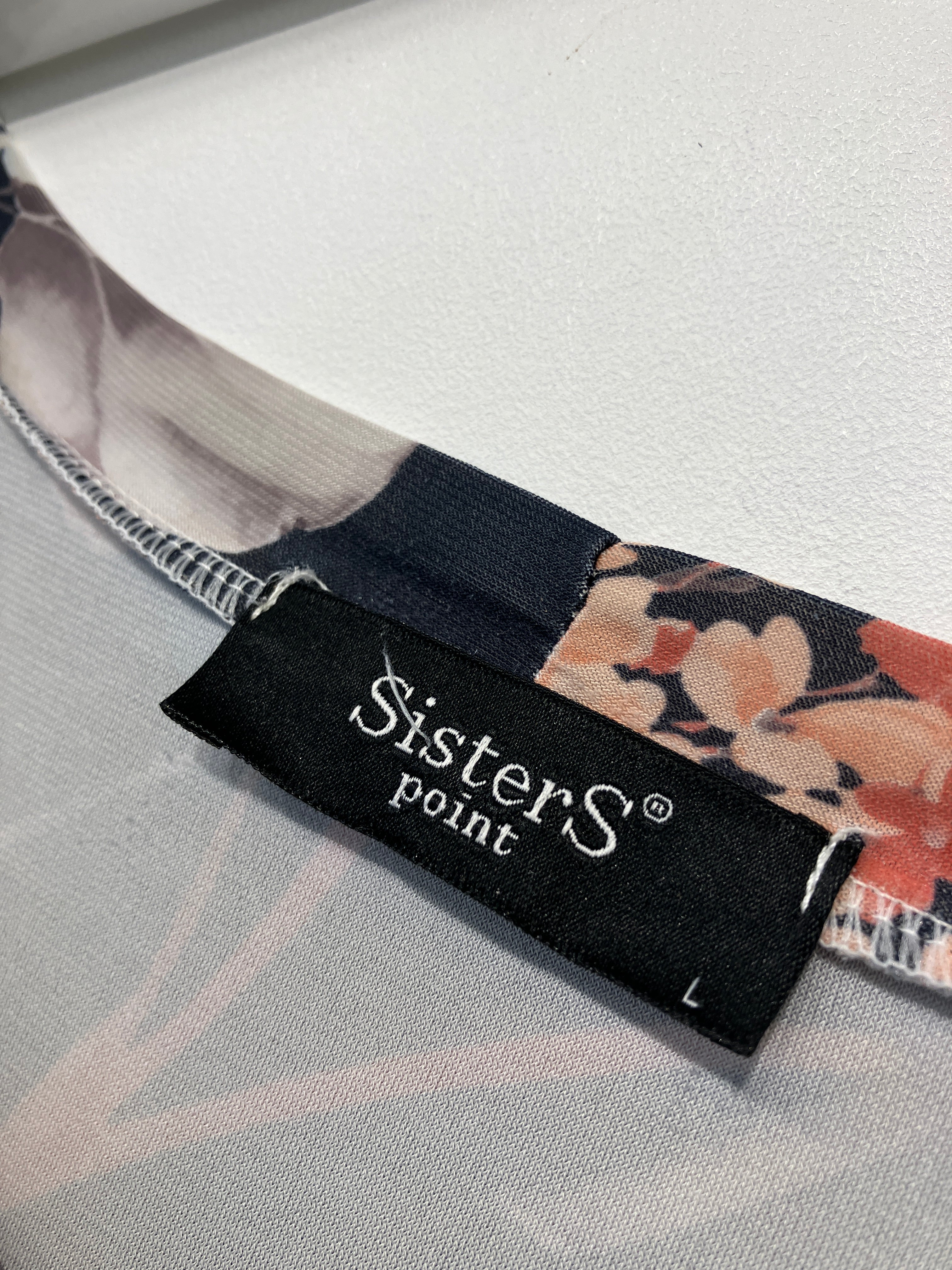 Sisters Point Bluse